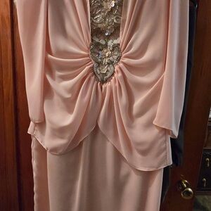 Chic Backless Pink Dress with Embellished Detail